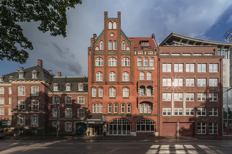 Aussenansicht - Novum Hotel Holstenwall Hamburg